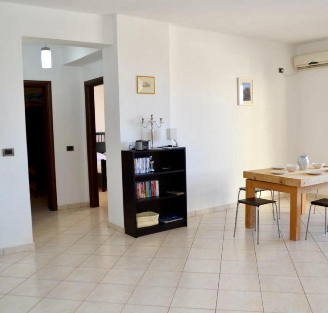 Andi Apartment *